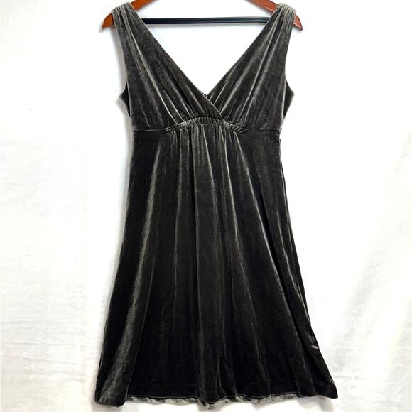 Y2K Old Navy‎ XS Muted Brown Velvet Mini Dress Empire Sleeveless Retro Babydoll - Picture 1 of 9